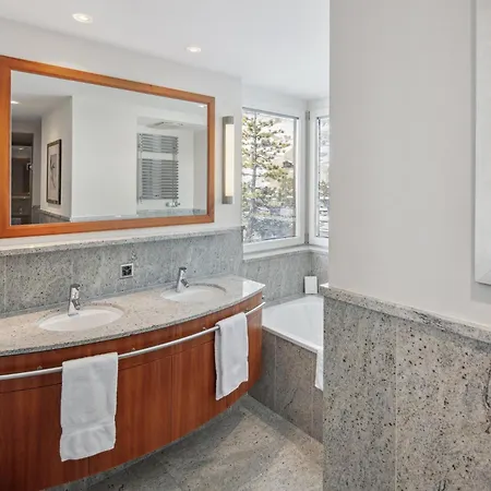 호텔 The Grand - Pop-up Self Check-in 아로사