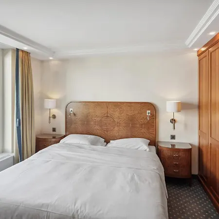 Hotel The Grand - Pop-up Arosa