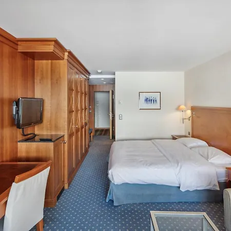 The Grand - Pop-up Hotel *