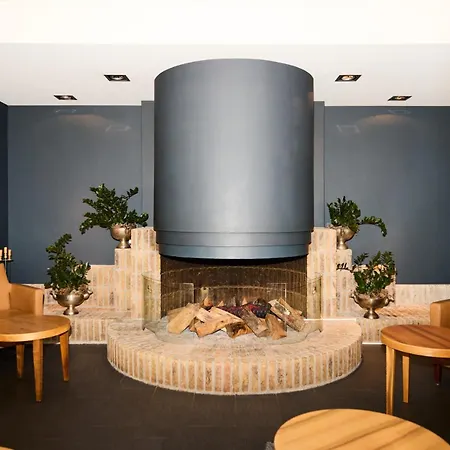 The Grand - Pop-up Self Check-in Hotel