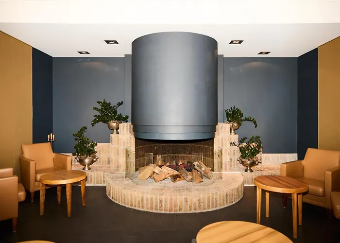 The Grand - Pop-up Self Check-in Hotel