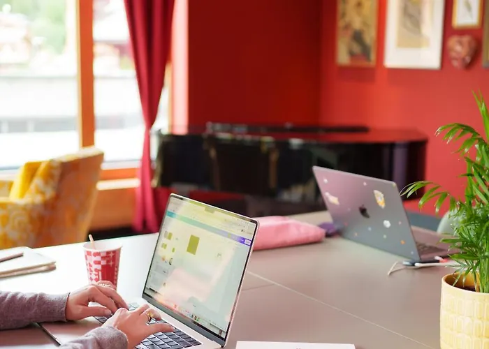 The Grand - Pop-up Self Check-in アローザ