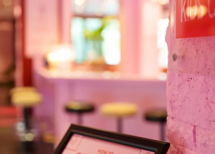 Hotel The Grand - Pop-up Self Check-in