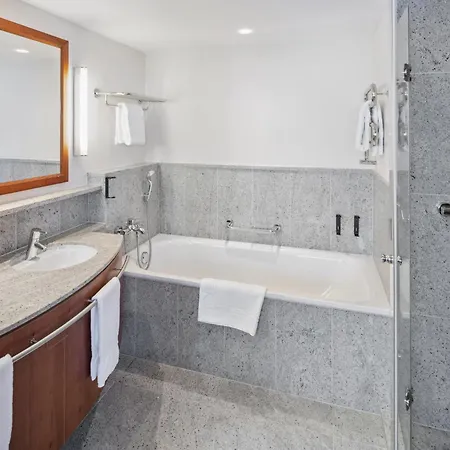 The Grand - Pop-up Self Check-in Hotel