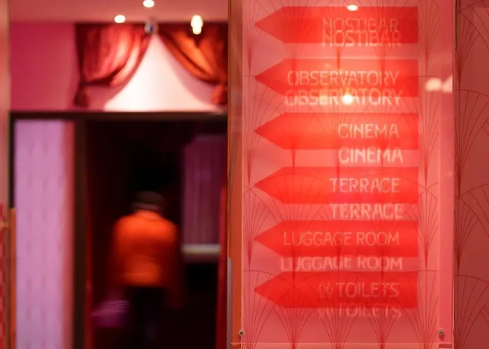 The Grand - Pop-up Self Check-in Hotel Arosa