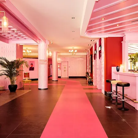 Otel The Grand - Pop-up Self Check-in Arosa