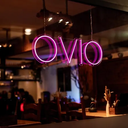 The Grand - Pop-up Self Check-in Otel Arosa